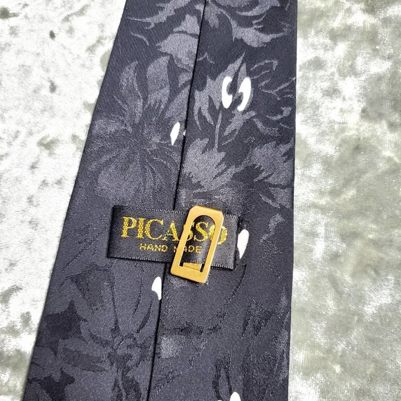 Picasso Vintage Looney Tunes Daffy Men's Tie - Picture 3 of 4